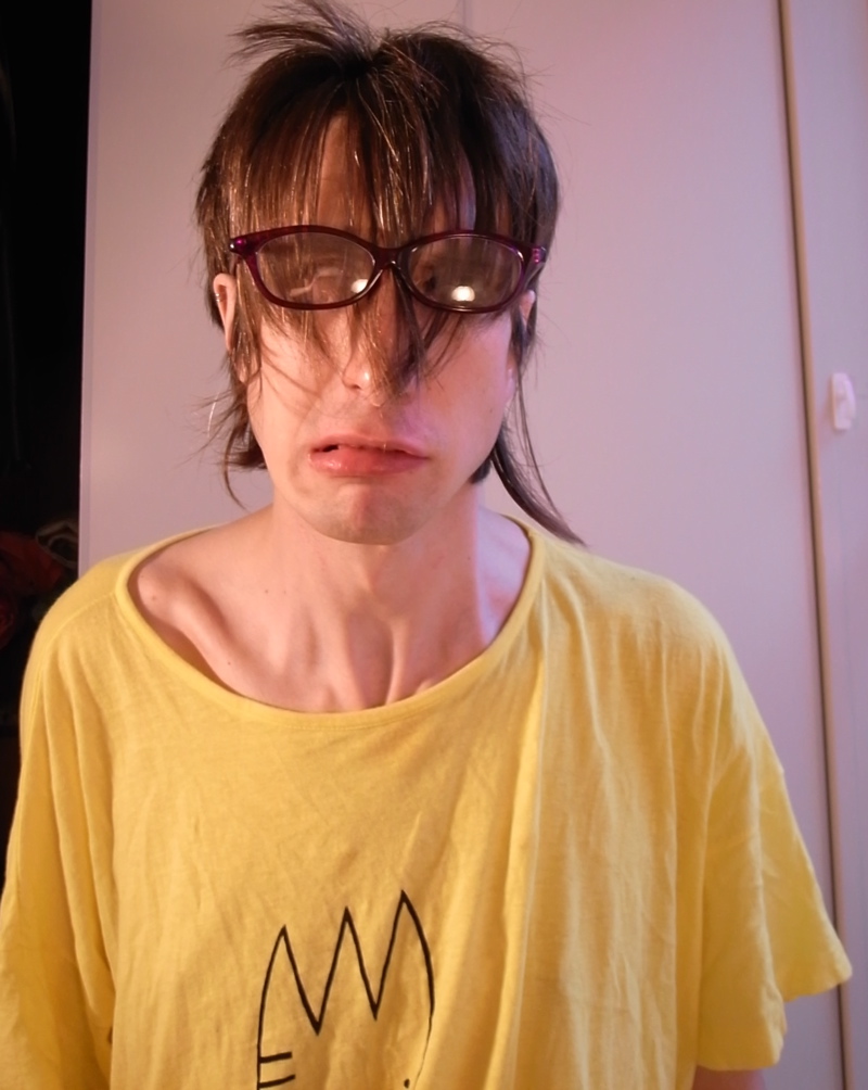 me13